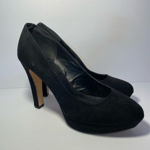Black Suede-Like Steve Madden Pumps